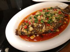-渝半城经典川粤菜(重庆天地店)