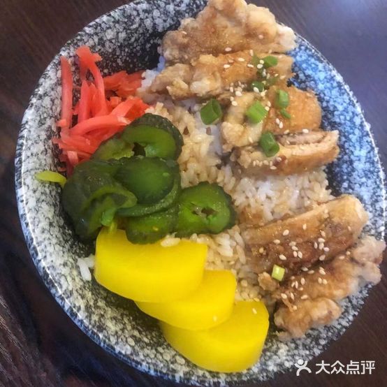 無忧小酒馆(东部银泰城店)