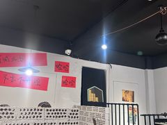 -鹿鸣山草本茶香火锅(园西路店)