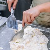 人气水果炒酸奶