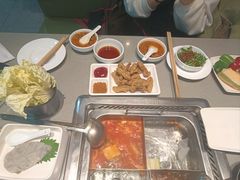 -海底捞火锅(杭州滨江九宜城店)