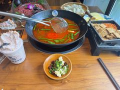 -贵厨酸汤牛肉(花果园国际中心店)