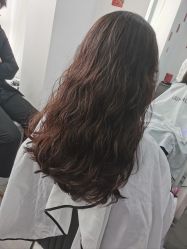 -LILI·HAIR SALON理理造型