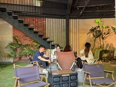 -J Create城市露营咖啡·简餐·宠物(上海动物园店)