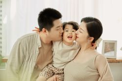 点击看大图 -专注孕妇照亲子照·纪田摄影