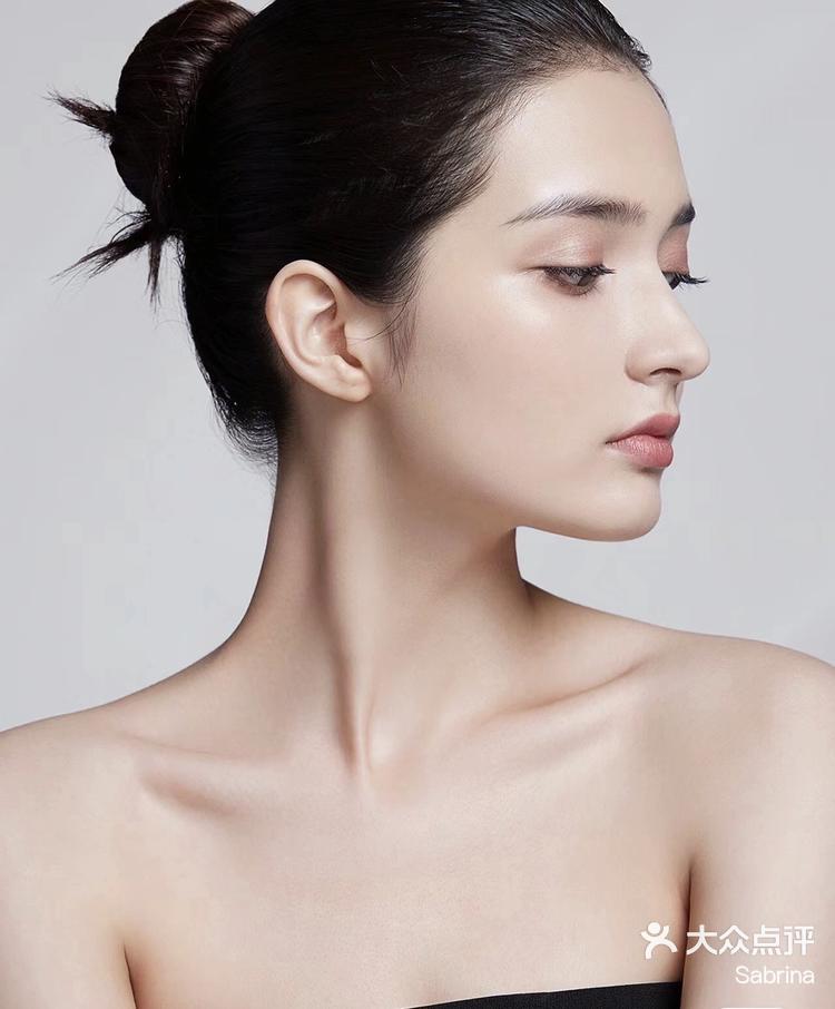 新区的美女一定要来的一家高级感满满的美容院