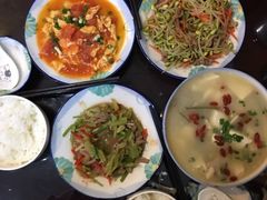 -爱的果实月嫂育婴师(世纪东方店)