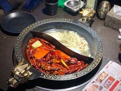 菌汤鸳鸯锅-锅说大脸毛肚重庆老火锅(佐阾店)