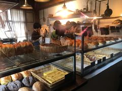 面包甜点陈列柜-仙峰天然面包(迎宾路店)