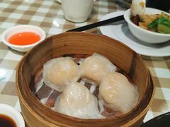 -新大咀港式茶餐厅(宝山万达店)
