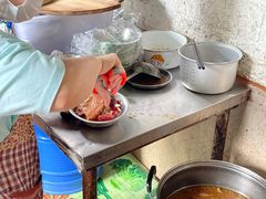 -梁阿婆廿年老牌扣肉糯米饭