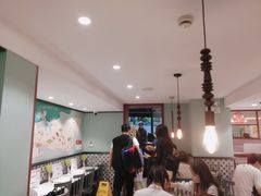 -滕记星发餐室·新加坡菜(巨鹿路店)