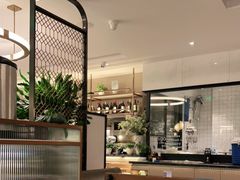 -港丽餐厅(杭大店)