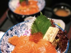 -家贺屋刺身寿司专门店