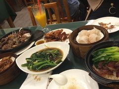 -广东仔港式茶餐厅(银泰店)