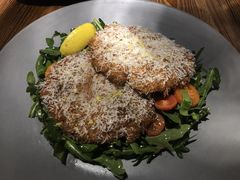 米蘭小牛肉排-Mercato莫卡多露台餐厅与酒吧(K11店)
