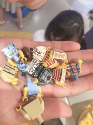 -乐高品牌旗舰店(人民广场店)