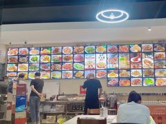 -老码头黑皮肘子锅包肉(赣水路店)