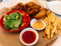 -必胜客(安盛金马店)