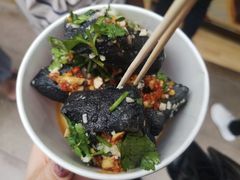 -黑色经典·长沙臭豆腐(粤华路店)