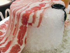 -洪氏嗨捞·广东猪肚鸡·椰子鸡火锅(西咸万象城店)