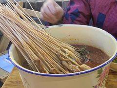 -拈签一笑黄牛肉辣卤串串