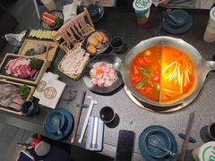 -湊湊火锅·茶憩(打浦桥日月光店)