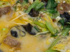 骨汤牛肉鲜蔬锅-喜家德虾仁水饺(华强天虹店)