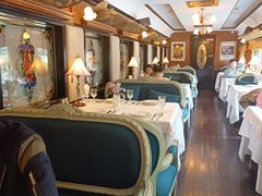 -火车头法国西餐厅