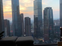 -得闲·高空SPA(东盟店)