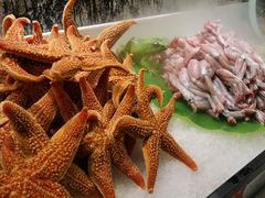 -四囍码头海鲜烧烤自助火锅(外滩南京东路悦荟广场店)
