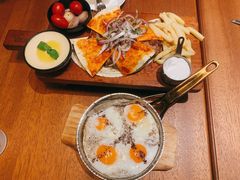 -ELI FALAFEL Lebanese&Mediterranean黎巴嫩美食(富城路店)