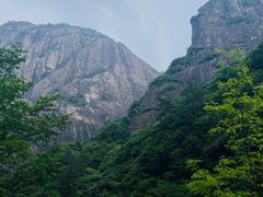 -鄣山大峡谷
