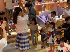 -水桶王国主题餐厅·聚会·生日派对·亲子活动·家庭套餐(亚龙湾希尔顿店)