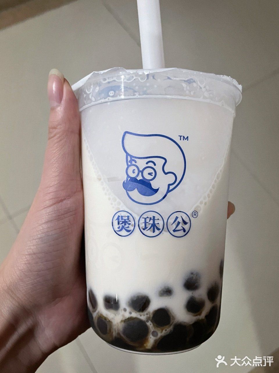 路过宁波这家奶茶店人好多……