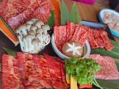 -炼火烤肉店