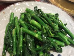 南姜炒芥兰-龙桥私厨·姜花菊花过桥鱼·顺德菜(容桂店)