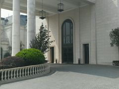 -上海玫瑰园度假酒店