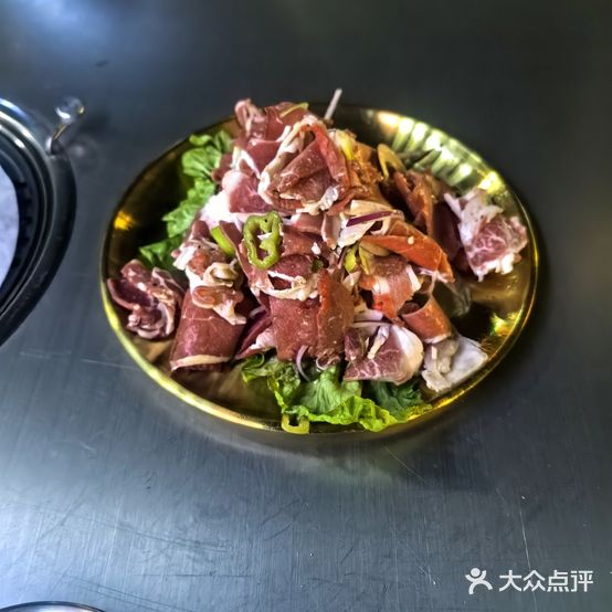 强子炭火地桌烤肉(日月湾店)