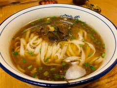 -矮子粉店1985·长沙米粉(湘春路店)