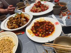 -肥肥虾庄·金牌油焖大虾(杨园滨江时代walk店)