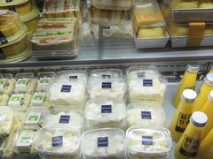 -向阳松鼠(三门井店)