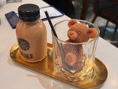 网红款小熊奶茶-荟廷·晶萃(陆家嘴尚悦湾店)