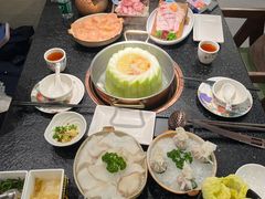 -得意咚瓜·顺德鱼生·冬瓜火锅(深圳首店)