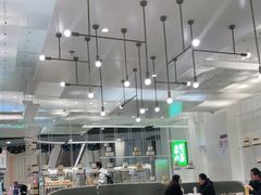 大堂-奈雪的茶(市百一店)