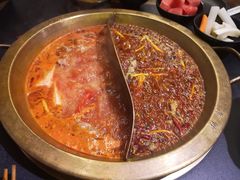 -沸炉重庆老火锅(军事博物馆店)