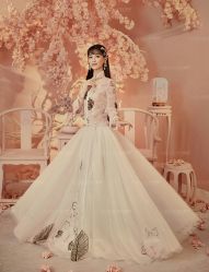 -雪中彩影婚纱摄影·微光艺术中心