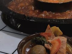 -扎起市井老火锅(乐山总店)