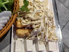 -陈大锅·岳阳鱼馆·地道岳阳菜(美食街店)