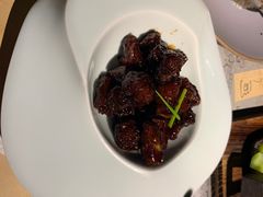-穹六人间 people 6(岳阳路店)